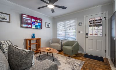 Renovated Cottage Steps from Savoy Auto Museum